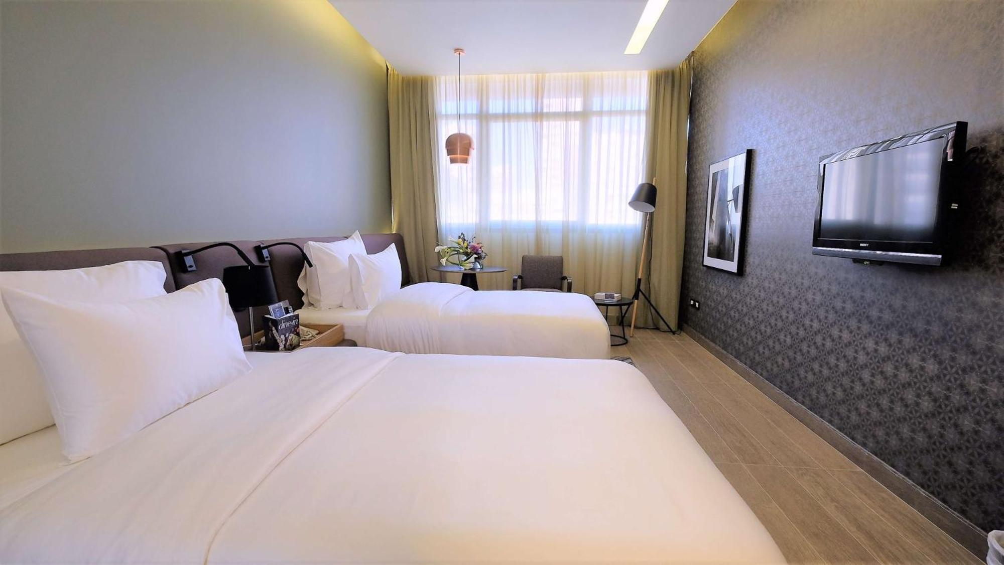 Executive Room